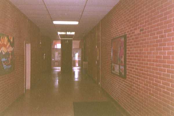 Ridley High School interior - 400 level N stairs